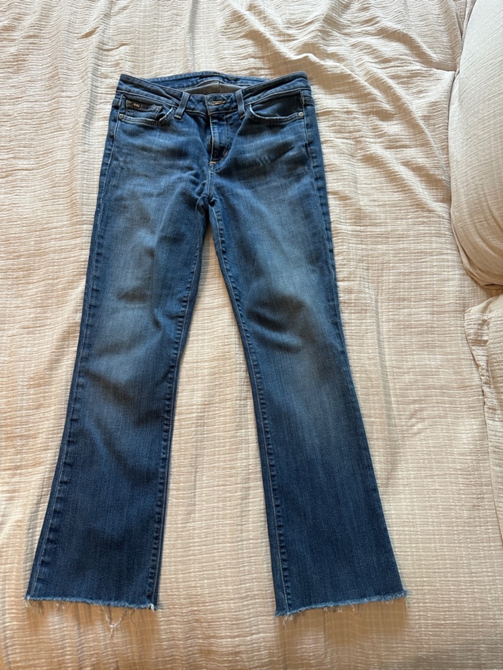 Joe's Jeans Women's Flared Jeans in Dark Blue Wash